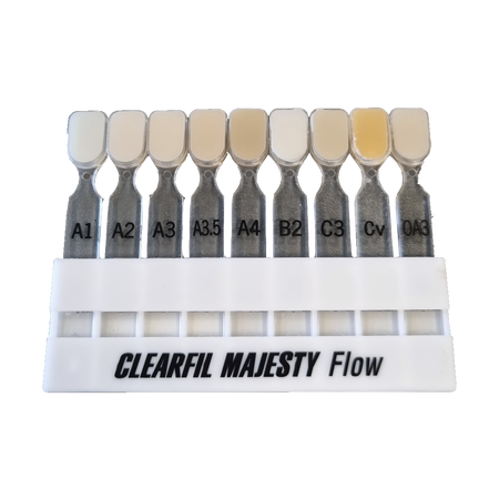Kuraray Clearfil Majesty™ Flow Shade Guide (Kleurschaal)-Kuraray-Sordent