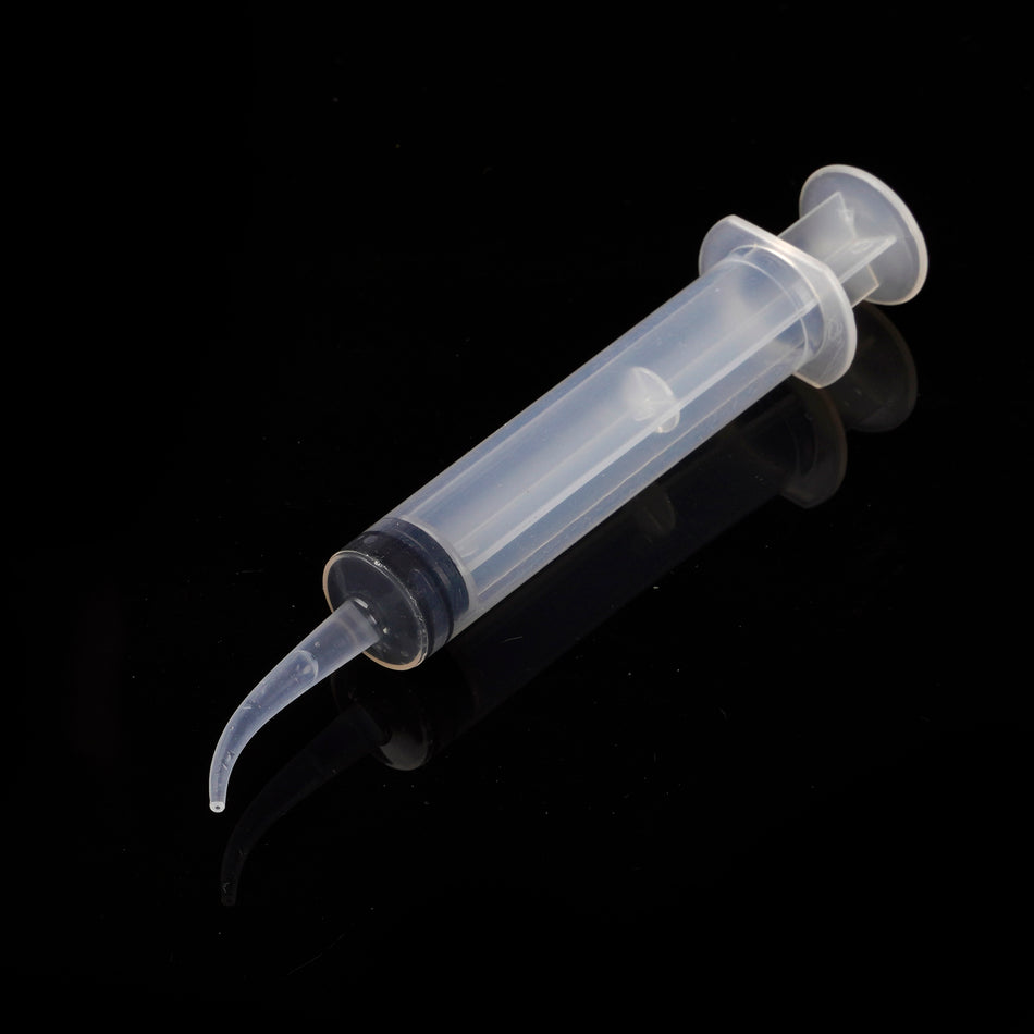 Injectiespuit / Spoelspuit met Gebogen Tip 12 mL (50 st.)