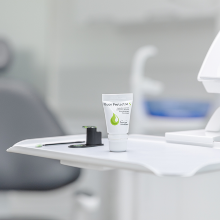 Ivoclar Vivadent Fluor Protector S Refill (7 g)-Ivoclar-Sordent