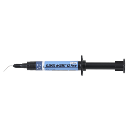 Kuraray Clearfil Majesty™ ES Flow Low Syringe (Spuit) (2,7 g)-Kuraray-Sordent